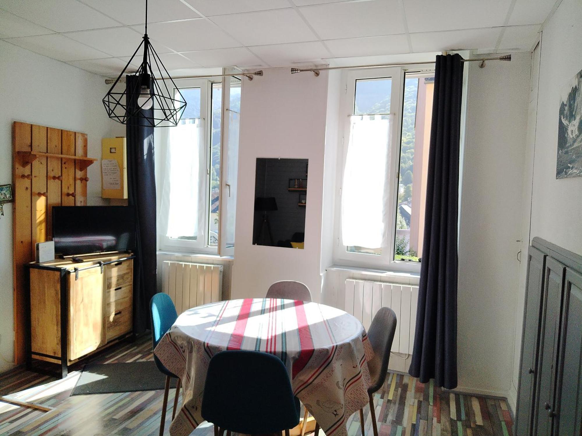 Appartement familial tout équipé Cauterets Esterno foto